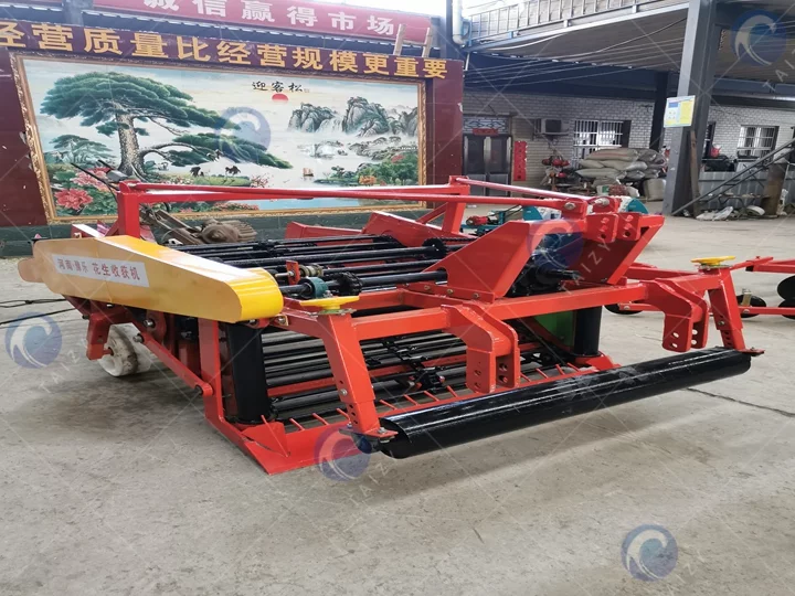 Peanut harvesting machine sent to Pakistan